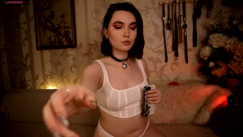 Diana Di Honey online show from February 7, 2025, 12:06 pm