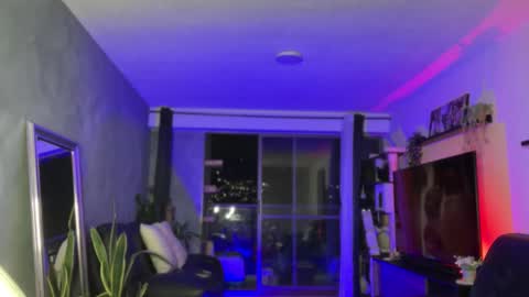 Diego online show from November 6, 2025, 11:15 pm