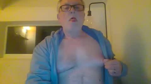 Snapshot of dial76 chatting on January 28, 2025, 6:05 am dial76 online show from January 28, 2025, 6:05 am