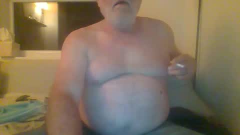 Snapshot of dial76 chatting on November 6, 2025, 5:19 am dial76 online show from November 6, 2025, 5:19 am