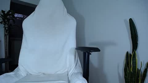 Snapshot of diamond_black00 chatting on February 25, 2025, 10:39 pm MaSSimo online show from February 25, 2025, 10:39 pm