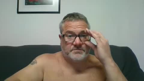diamond_couple_82 online show from October 9, 2025, 4:21 am
