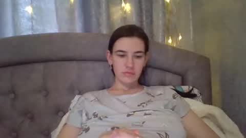 Snapshot of diamond_dana chatting on January 21, 2025, 12:29 pm Diamond Dana online show from January 21, 2025, 12:29 pm