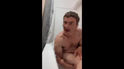 diamonde_steele online show from April 5, 2026, 3:31 pm