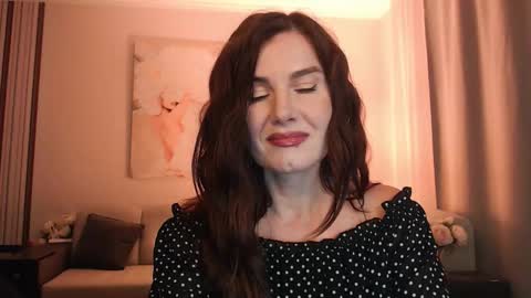 Snapshot of diana_delua chatting on September 29, 2025, 4:45 pm Diana DeLua online show from September 29, 2025, 4:45 pm