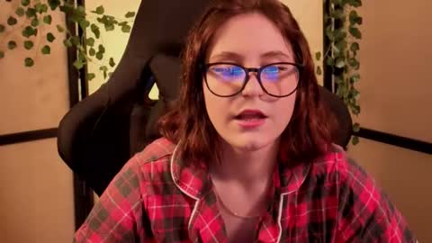 Diana online show from January 17, 2026, 11:37 am