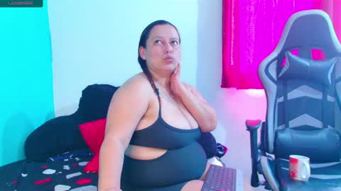 Diana Lozano online show from April 10, 2026, 3:39 pm