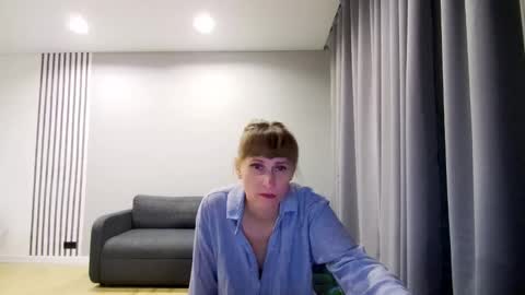 Snapshot of diana_meridor chatting on December 20, 2024, 4:09 am diana_meridor online show from December 20, 2024, 4:09 am