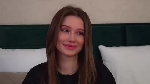 Diana online show from October 8, 2025, 10:57 am