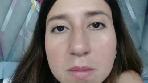 Snapshot of dianafoxy_ chatting on February 13, 2025, 5:22 pm Diana online show from February 13, 2025, 5:22 pm