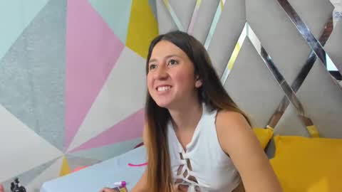 Snapshot of dianafoxy_ chatting on November 5, 2025, 7:47 pm Diana online show from November 5, 2025, 7:47 pm