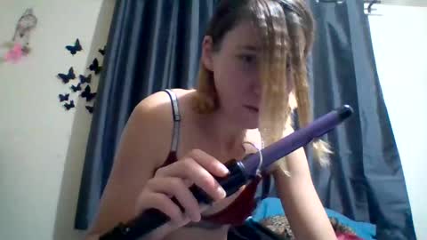 dianarussell864 online show from November 3, 2025, 9:10 am