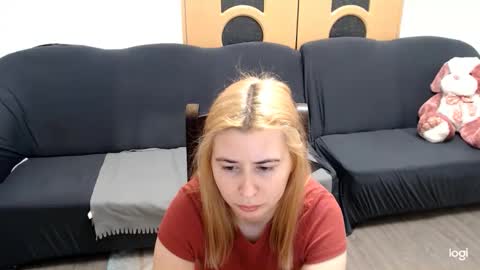 Snapshot of dianasmiey7 chatting on February 15, 2025, 9:26 pm dianasmiey7 online show from February 15, 2025, 9:26 pm