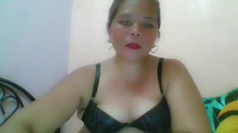 Snapshot of diane4you chatting on July 28, 2026, 6:20 pm diane4you online show from July 28, 2026, 6:20 pm