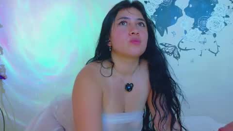 DIANE online show from October 24, 2025, 10:39 pm