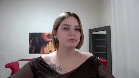 Snapshot of dianemills chatting on February 8, 2025, 5:40 am Diane Mills online show from February 8, 2025, 5:40 am