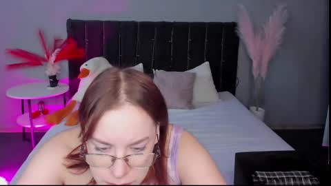 Snapshot of dianne_davis chatting on March 4, 2025, 8:57 am Dianne online show from March 4, 2025, 8:57 am