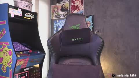 Melania   -    online show from October 18, 2025, 9:04 pm