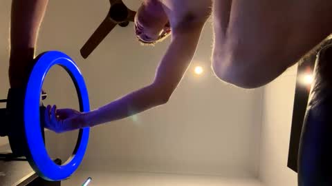 Snapshot of dickeddownunder chatting on November 16, 2025, 4:56 pm dickeddownunder online show from November 16, 2025, 4:56 pm