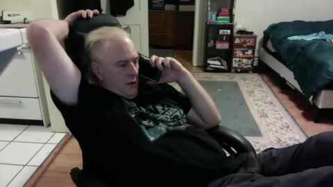 Richard Fleischer online show from November 18, 2025, 3:56 am