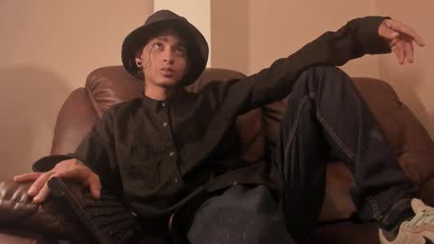 Snapshot of dickie_dicking chatting on October 25, 2025, 8:47 pm dickie_dicking online show from October 25, 2025, 8:47 pm