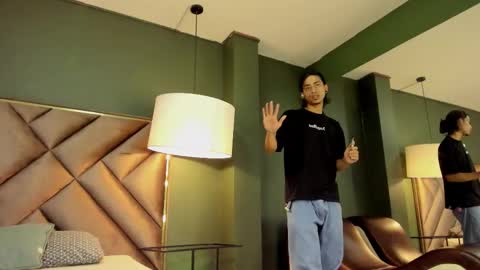 Snapshot of dickie_dicking chatting on November 10, 2025, 9:58 pm dickie_dicking online show from November 10, 2025, 9:58 pm