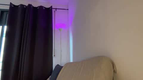 Im Julian  all cum shot videos here    online show from November 16, 2025, 1:28 pm