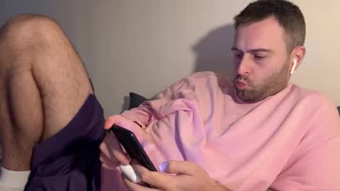 Im Julian  all cum shot videos here    online show from November 19, 2025, 2:39 pm