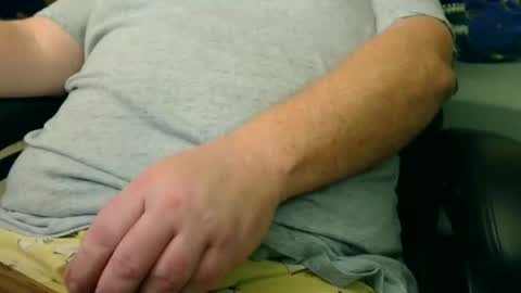 Steve online show from November 17, 2025, 11:16 am