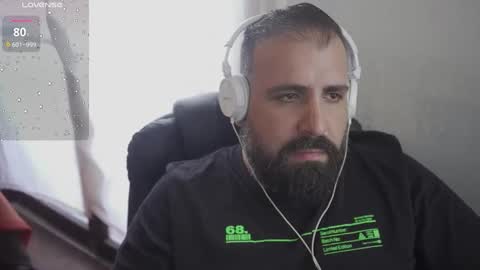 Snapshot of dicristalino chatting on October 21, 2025, 7:58 pm Cristian Dipolino online show from October 21, 2025, 7:58 pm