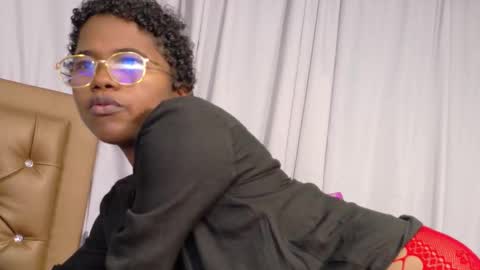 didoelizabeth online show from October 18, 2025, 1:23 pm