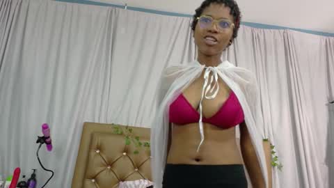 didoelizabeth online show from December 16, 2025, 1:27 pm