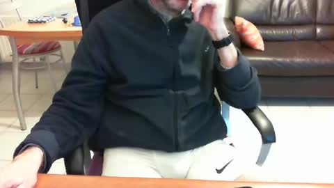 Snapshot of didonc chatting on April 24, 2026, 7:16 pm didonc from france..... online show from April 24, 2026, 7:16 pm
