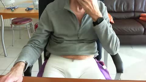 Snapshot of didonc chatting on April 28, 2026, 7:13 am didonc from france..... online show from April 28, 2026, 7:13 am