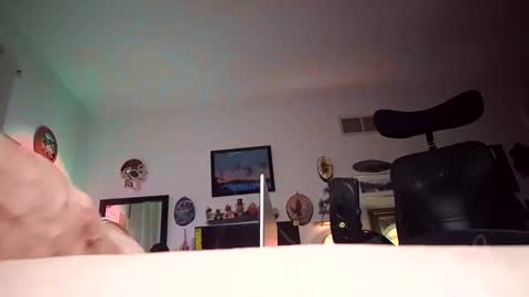 Snapshot of didudoit chatting on October 22, 2025, 1:39 am Dug 53 online show from October 22, 2025, 1:39 am