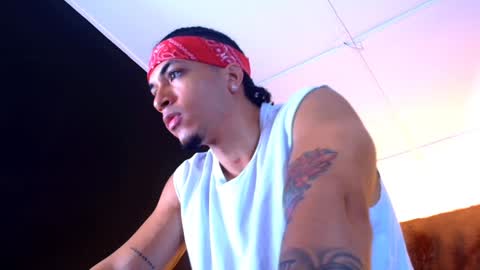 Snapshot of diego__cruz chatting on December 12, 2024, 1:17 pm Diego online show from December 12, 2024, 1:17 pm
