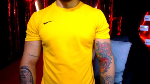 Snapshot of diego__cruz chatting on February 7, 2025, 11:34 am Diego online show from February 7, 2025, 11:34 am