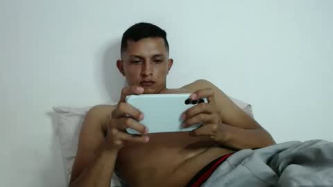 Snapshot of diego_alejita chatting on February 20, 2025, 11:32 pm diego_alejita online show from February 20, 2025, 11:32 pm
