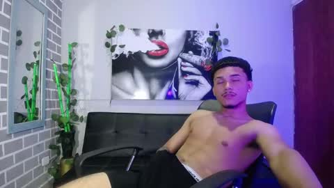 diegovega_21 online show from November 14, 2025, 4:22 am