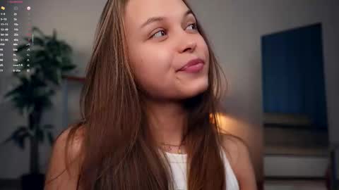 Elwyna online show from September 26, 2025, 6:12 pm