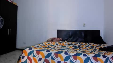 diiego_xxx online show from February 27, 2026, 1:44 pm