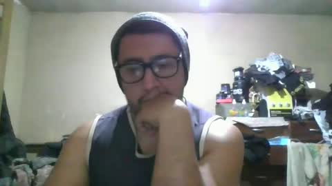 Snapshot of dilan120992 chatting on December 22, 2024, 12:07 am dilan120992 online show from December 22, 2024, 12:07 am