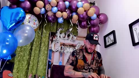 dilan_scootk_ online show from February 1, 2025, 11:21 am