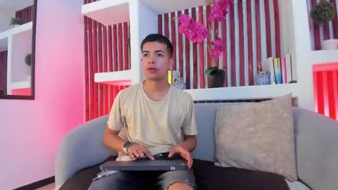 dilan_velvet online show from May 30, 2026, 12:35 pm