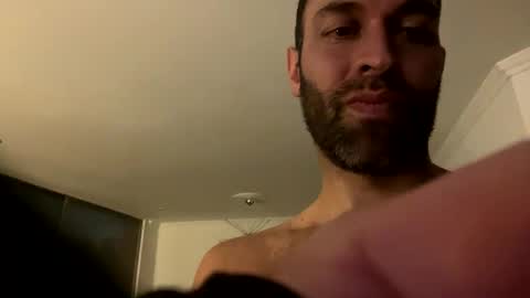 dilfofthenextdoor42 online show from February 28, 2025, 2:09 am