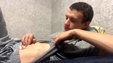 Snapshot of dimes_21 chatting on September 21, 2025, 3:52 am dimes_21 online show from September 21, 2025, 3:52 am