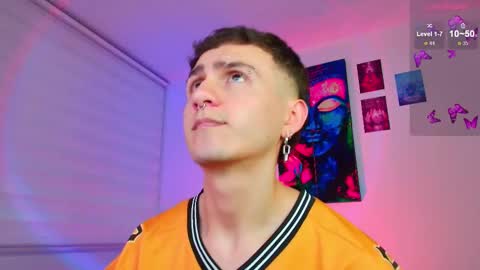 Julian Independent Model online show from January 12, 2026, 10:59 pm