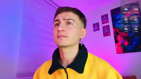 Julian Independent Model online show from March 17, 2026, 11:19 pm