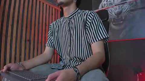 Dimitri online show from November 8, 2025, 8:07 pm