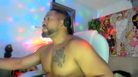 dimitry kyle mucle online show from October 21, 2025, 2:01 am